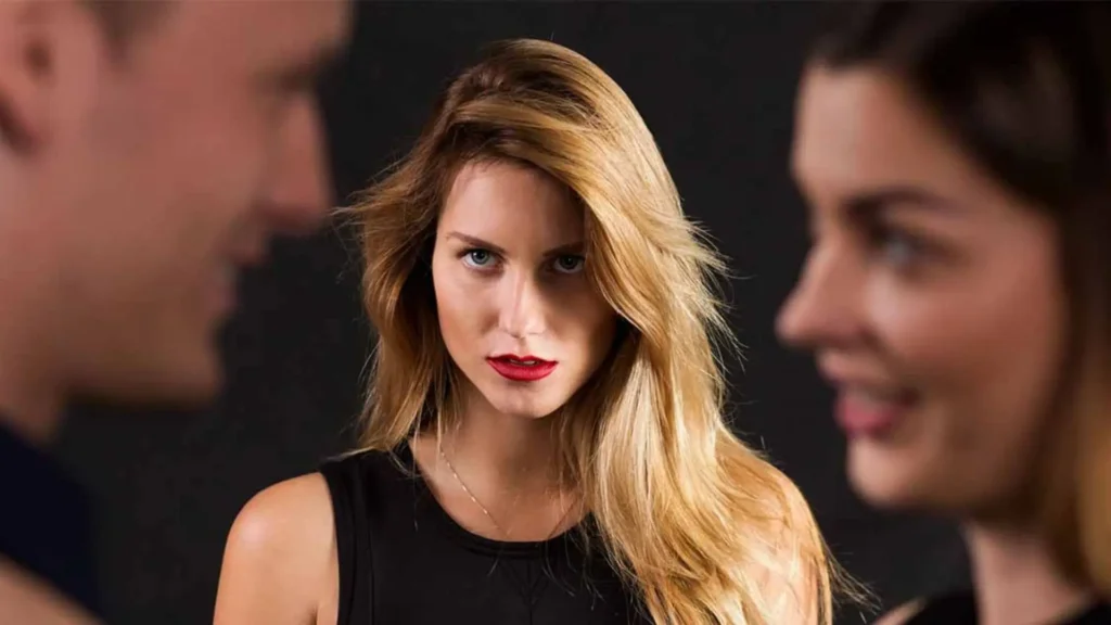 10 Joguinhos femininos que as mulheres fazem (e como vencê-los!!)
